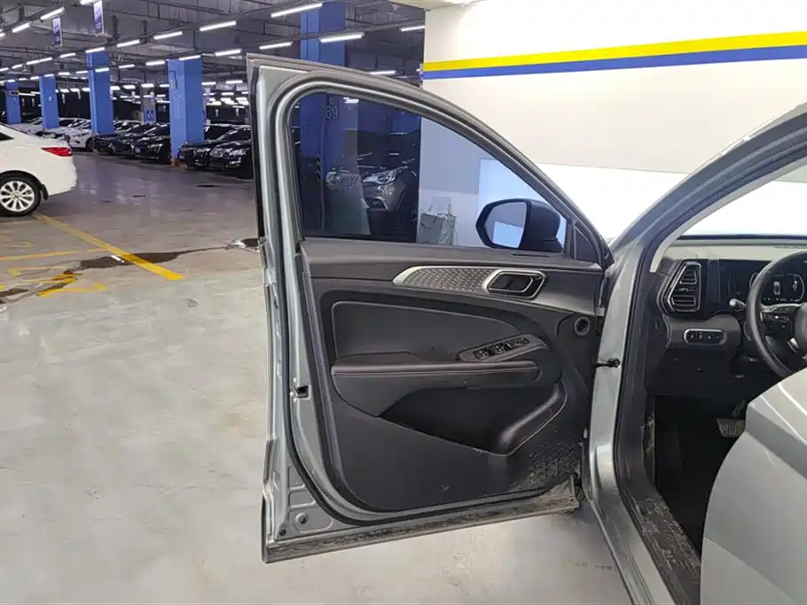 Haval Xiaolong 2023 1.5L 110KM Pilot Edition фото 7