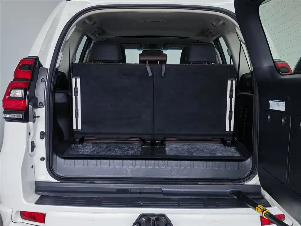 Toyota Prado 2019 3.5L Automatic TX-L Zunxiang Edition with Rear-mounted Spare Tire фото 16