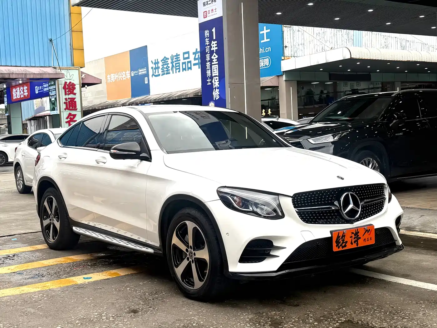 Mercedes-Benz GLC Coupe 2019 GLC 200 4MATIC Coupe SUV фото 3