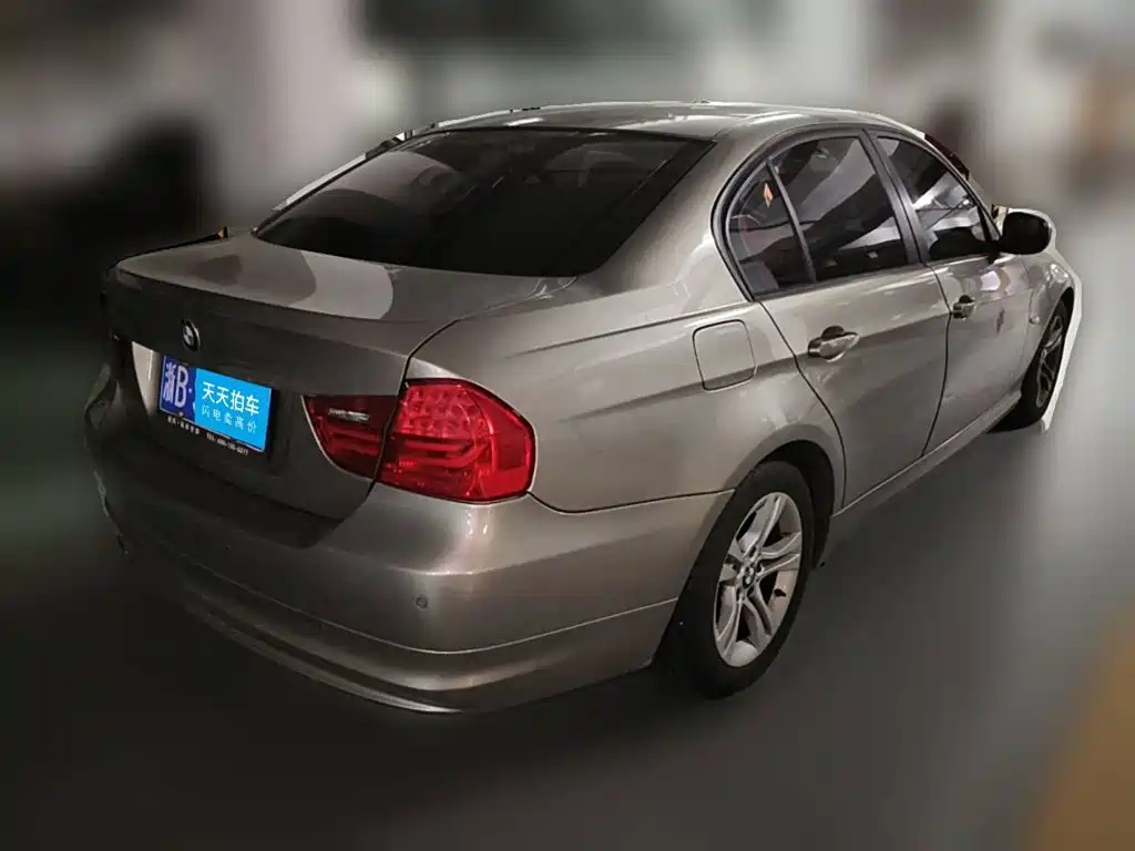 BMW 3 Series (Import) 2012 2012 318i Leading