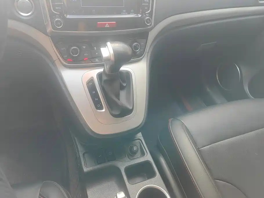 Haval M6 2018 2018 1.5T DCT 2WD Elite