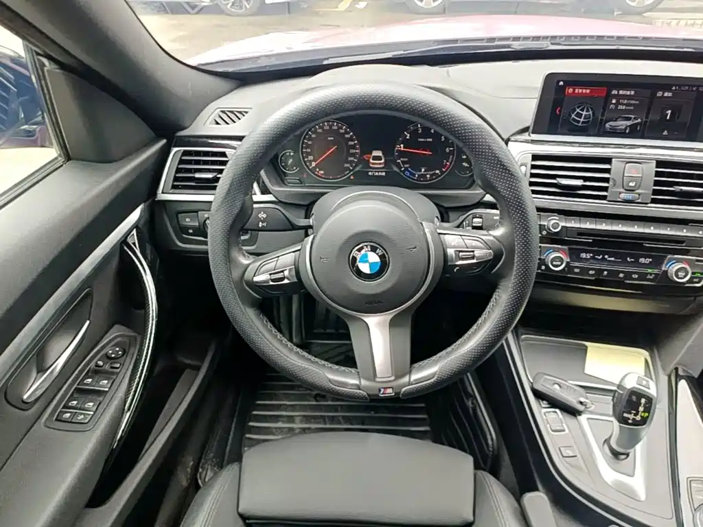 Photo 11 - BMW 3 Series GT