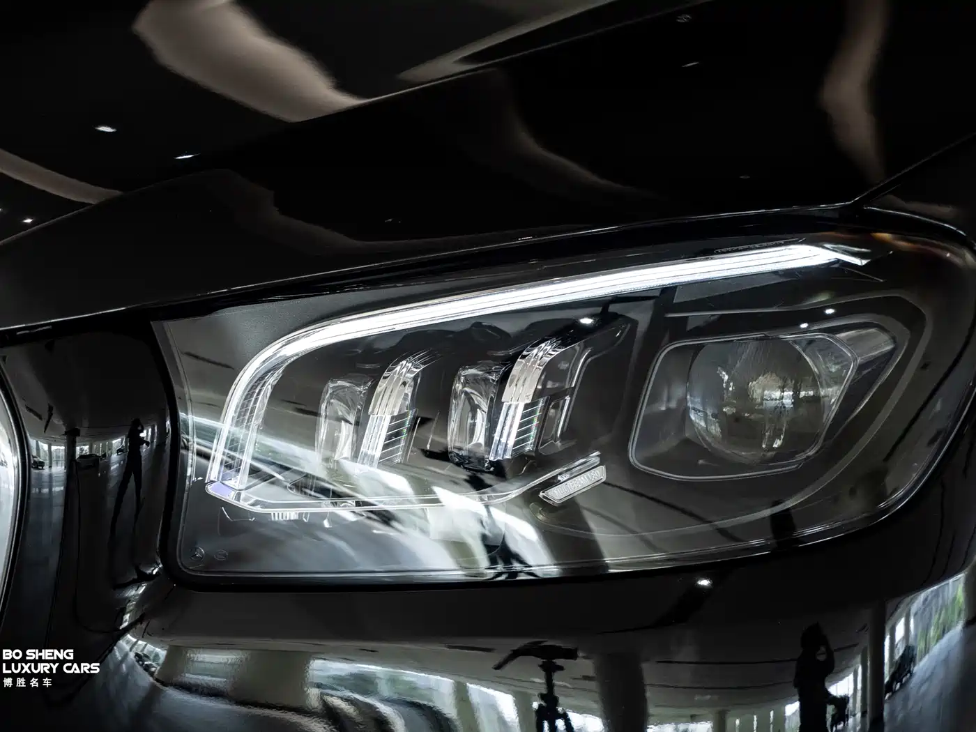 Mercedes-Benz Maybach GLS 2022 GLS 600 4MATIC Ceremony Edition фото 14