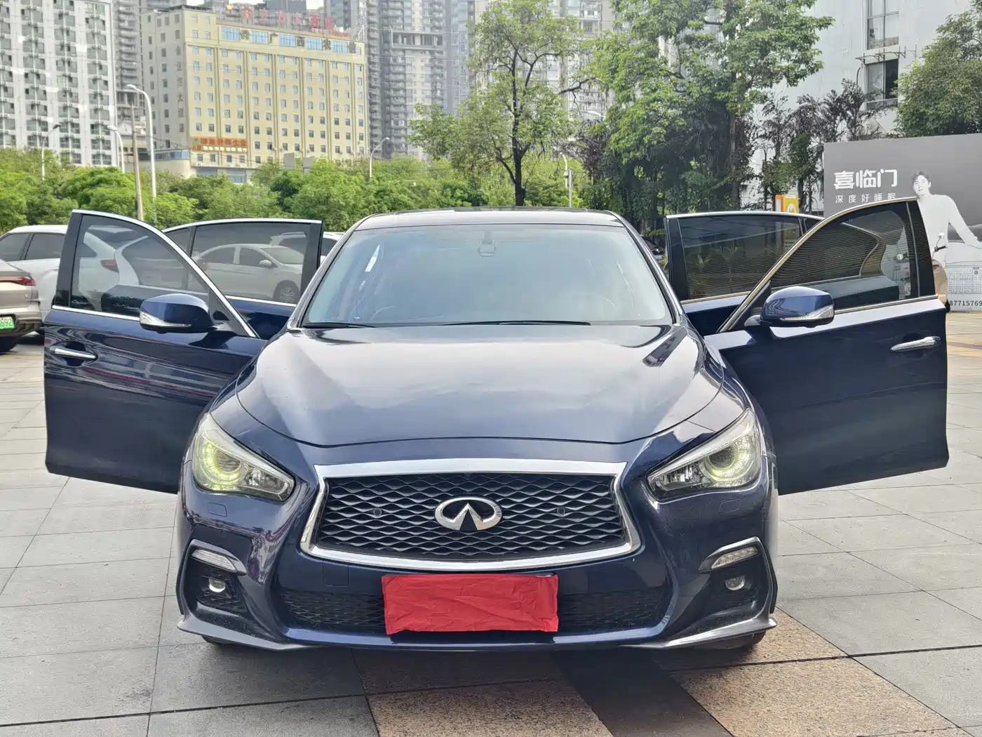 Infiniti Q50L 2022 2.0T Premium Edition фото 13