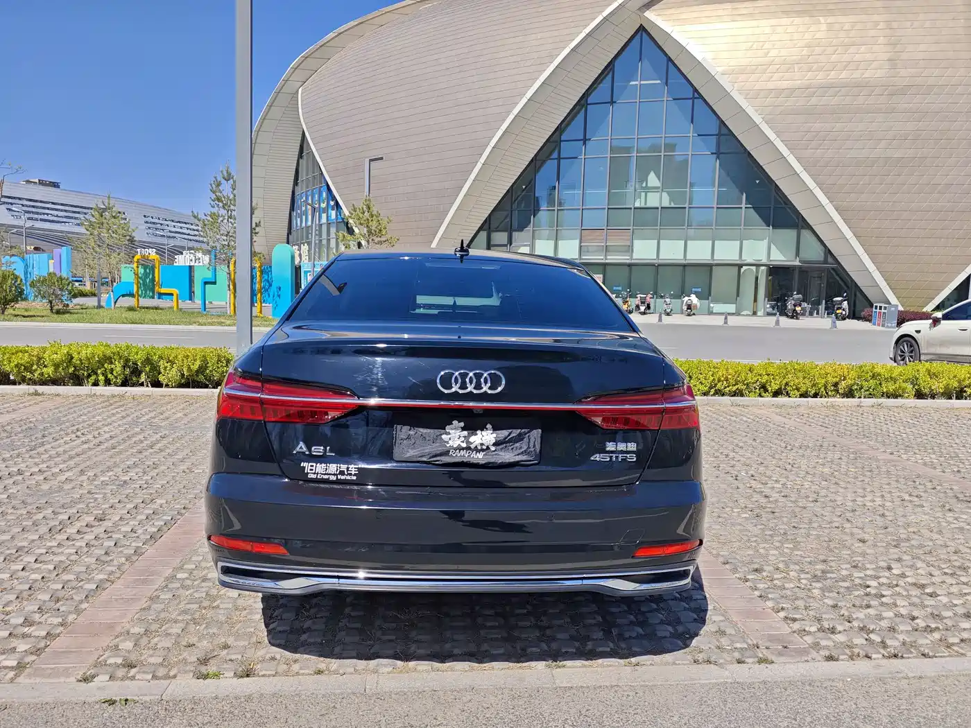 Audi A6L 2019 40 TFSI Luxury Elegance фото 17