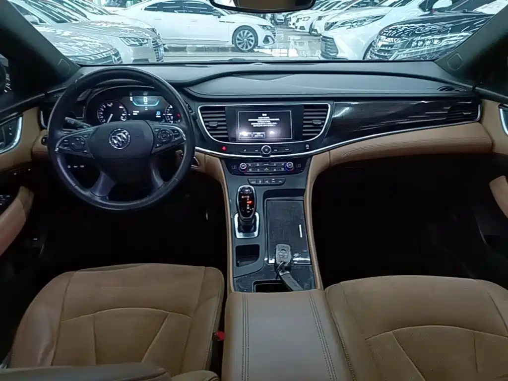 Buick LaCrosse 2016 Model 28T Luxury фото 10