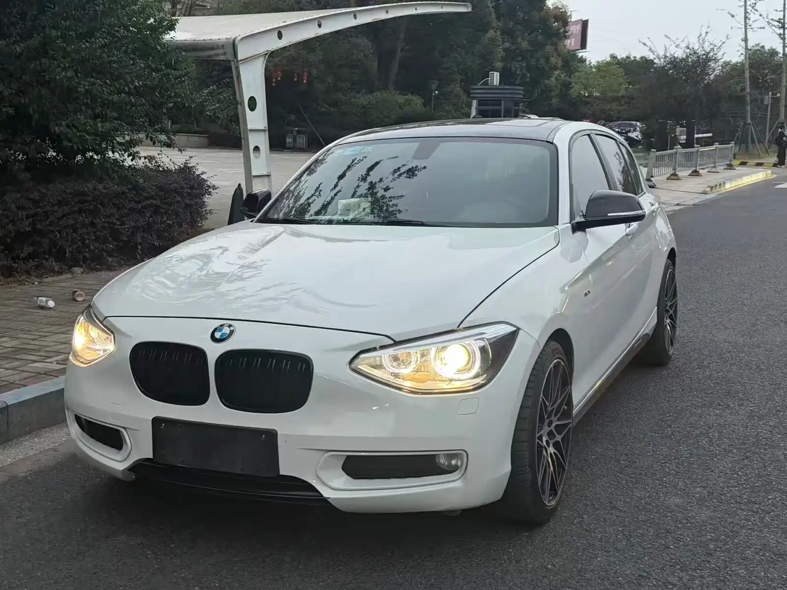 Фото 1 - BMW 1 Series (Import)