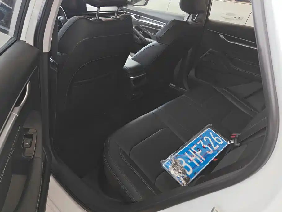 Geely Emgrand 2025 2025 4th Gen 1.5L Manual Soaring Dragon Edition