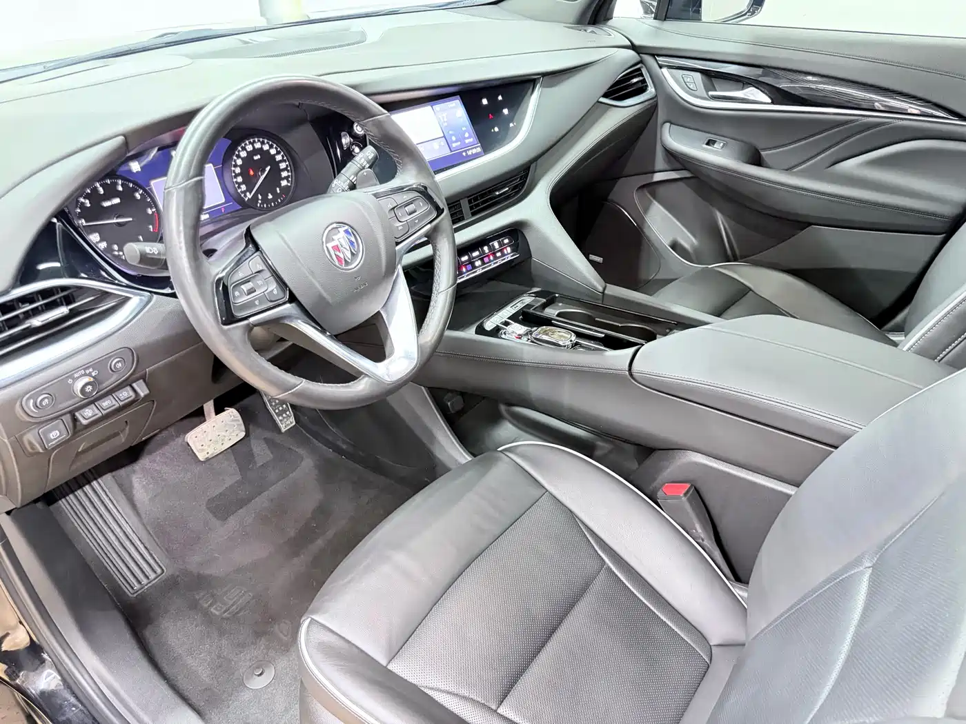 Buick Enclave 2022 652T AWD Premium Flagship 6-Seater фото 21