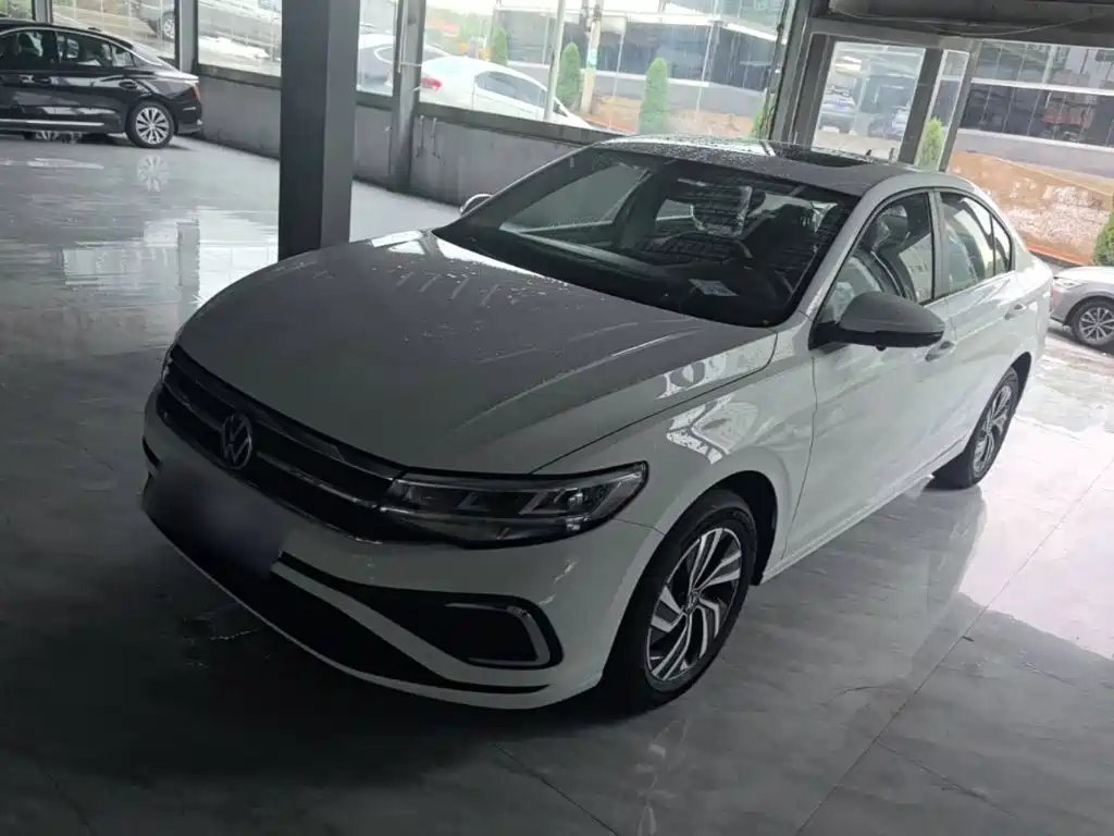 Volkswagen Bora 2026 2025 Facelift 200TSI DSG Navigation Edition