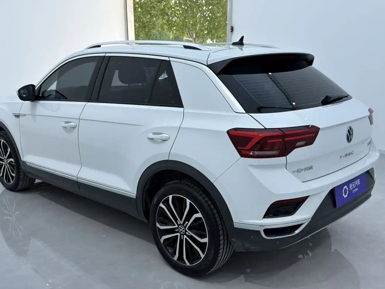 Volkswagen T-ROC 2022 280TSI DSG 2WD Comfort PLUS фото 4