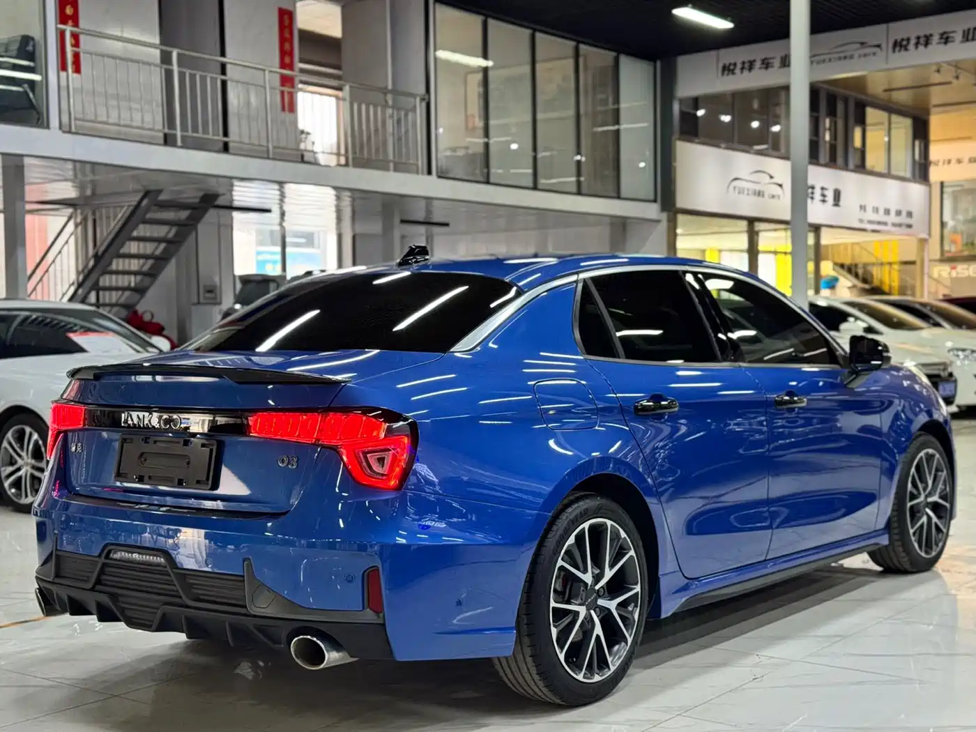 Lynk & Co 03 2021 2.0TD Auto Jin Champion Edition фото 8