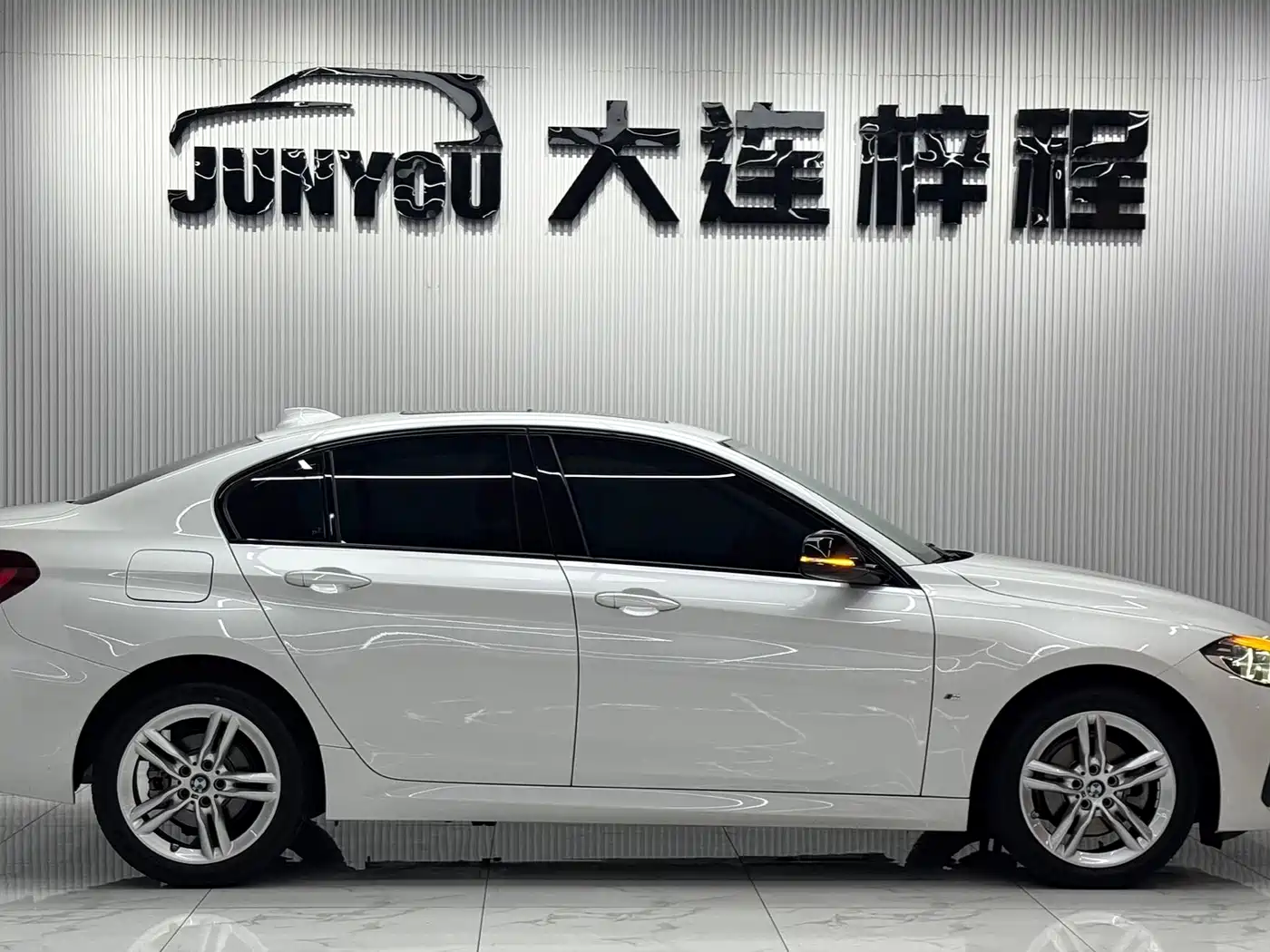 BMW 1 Series 2023 2023 120i M Sport Shadow Edition