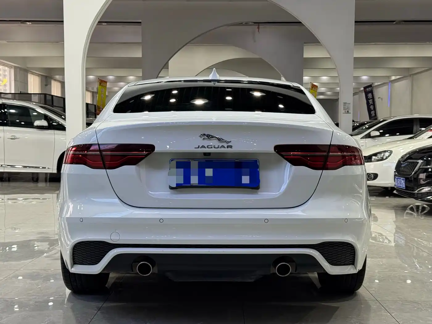 Jaguar XEL 2021 2.0T 200PS R-DYNAMIC Youth Sport Edition фото 3