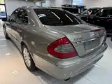 صورة 4 - Mercedes-Benz E-Class