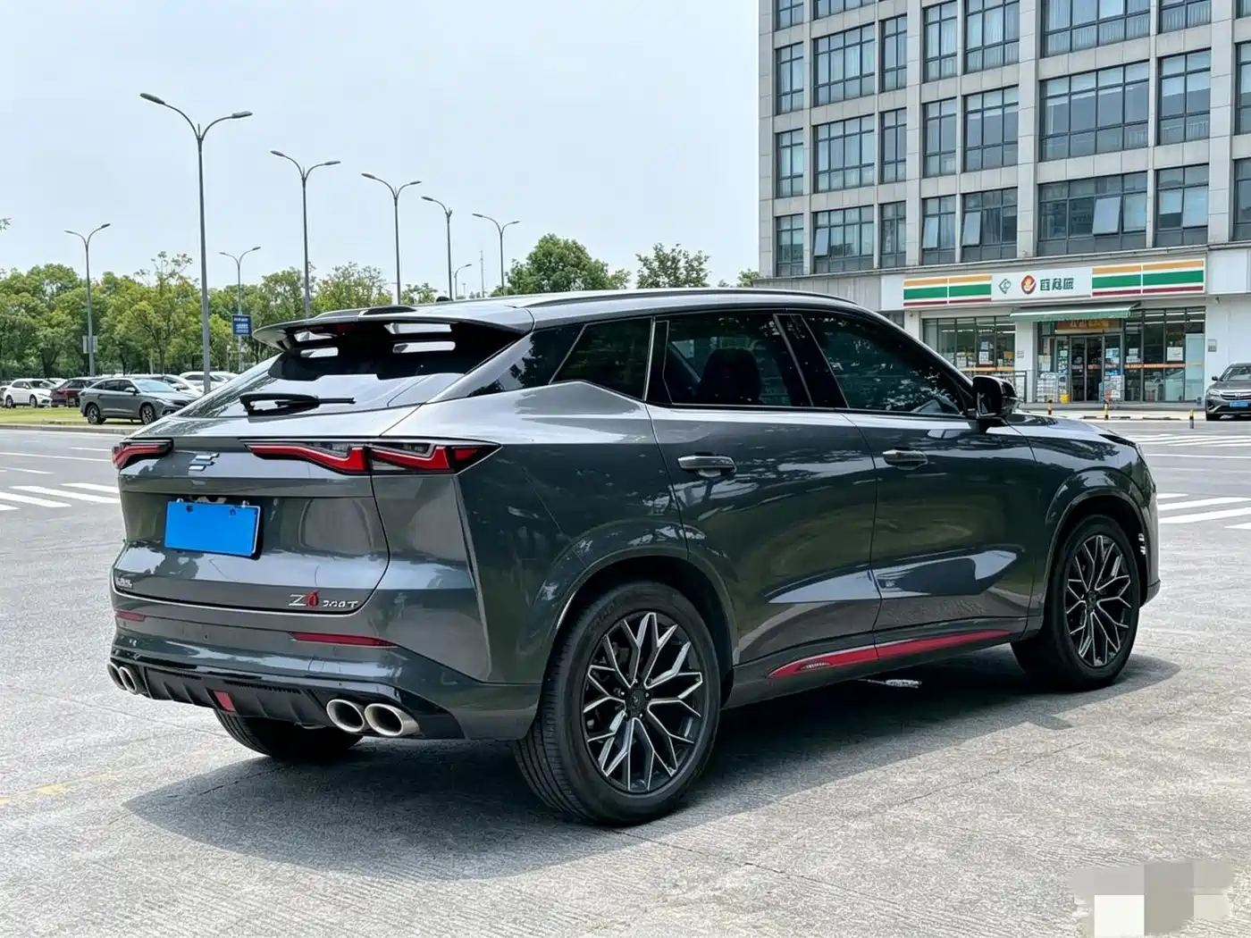 Changan Oshan Z6 2022 2022 Blue Whale 1.5T DCT Intelligent Enjoyment