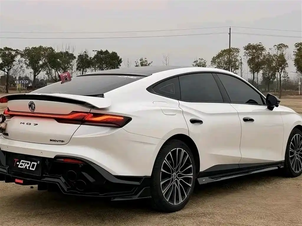 MG MG7 2023 2.0T Automatic Hunting Beauty Premium Edition фото 7