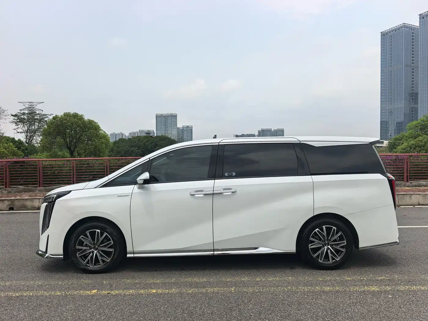 GAC Trumpchi Trumpchi M8 2024 Master Series 400T Ultimate Edition фото 22