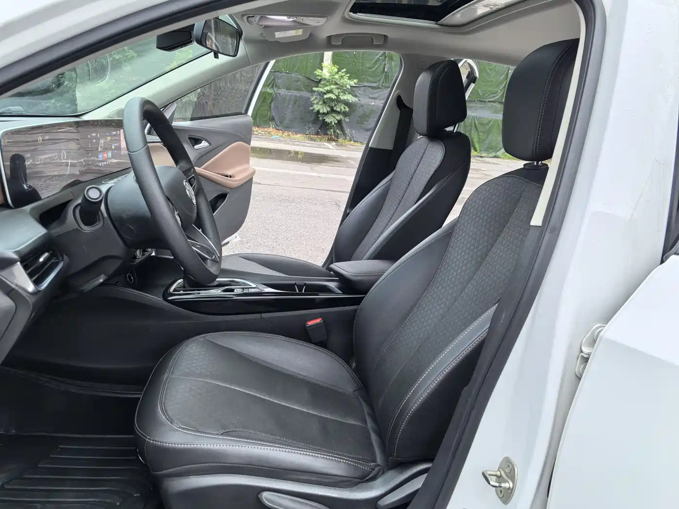 Фото 21 - Buick Verano