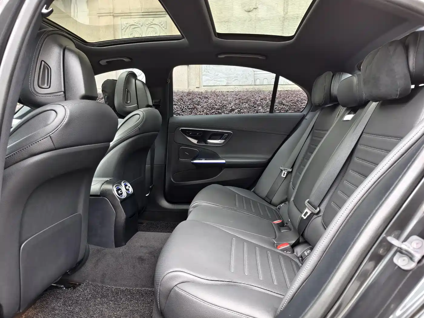 Mercedes-Benz C-Class 2024 C 260 L Sport фото 8