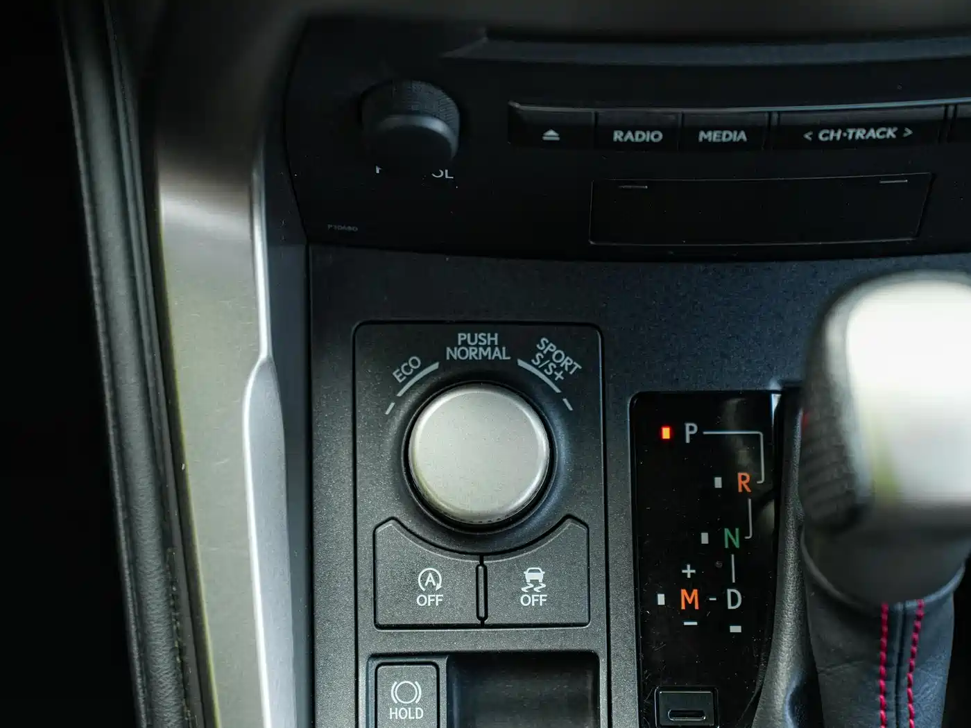 Lexus NX 2015 200t AWD F SPORT фото 21