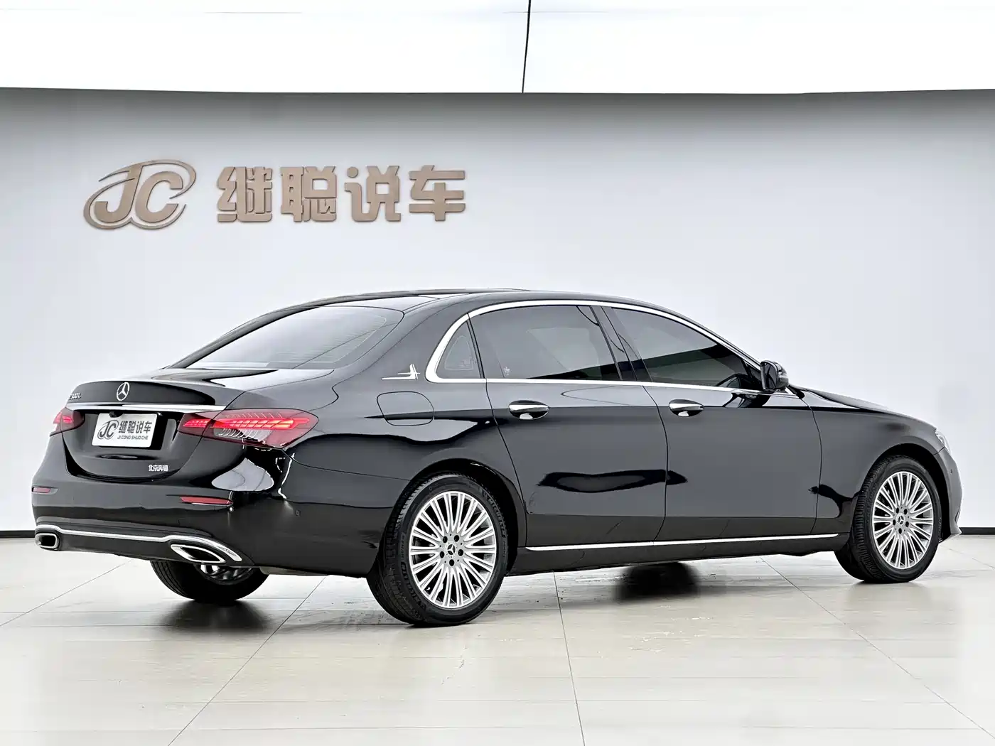 Mercedes-Benz E-Class 2021 E 300 L Premium фото 16