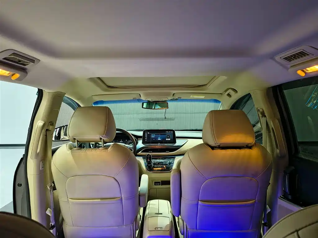 Buick GL8 2023 Land Business Class 652T Luxury фото 12