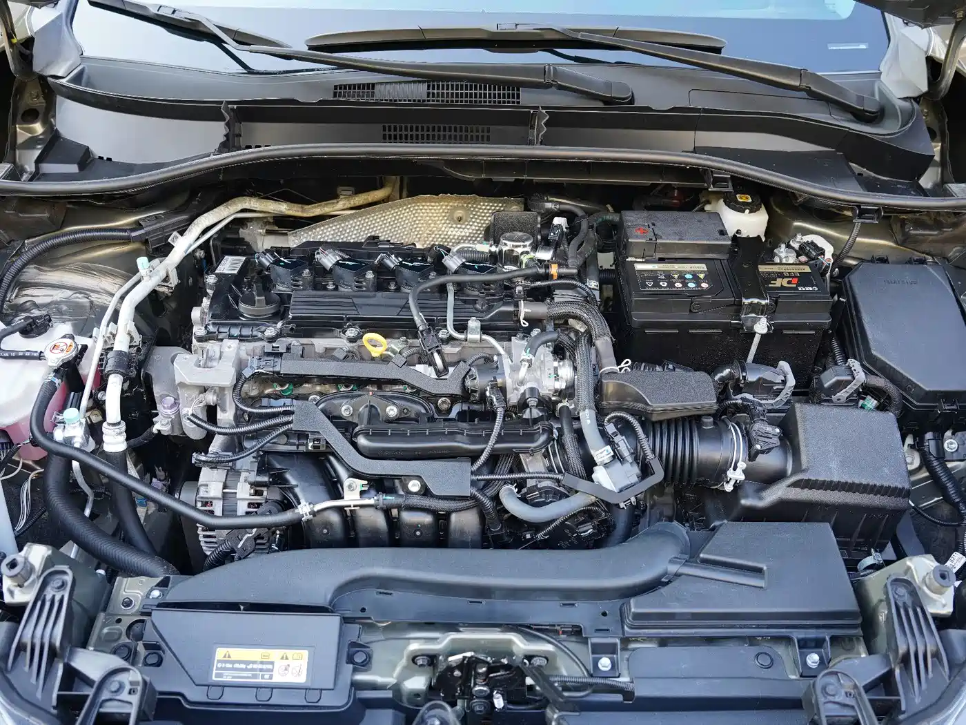 Toyota Corolla Cross 2022 2.0L Elite Edition фото 27