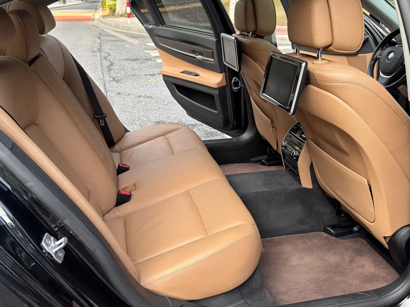 BMW 7 Series 2013 Model 730Li Leading фото 11