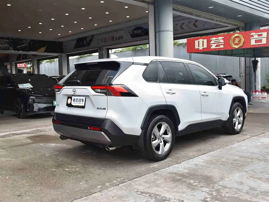 Toyota RAV4 Rongfang 2022 2.0L CVT 2WD Trend Plus Edition фото 14