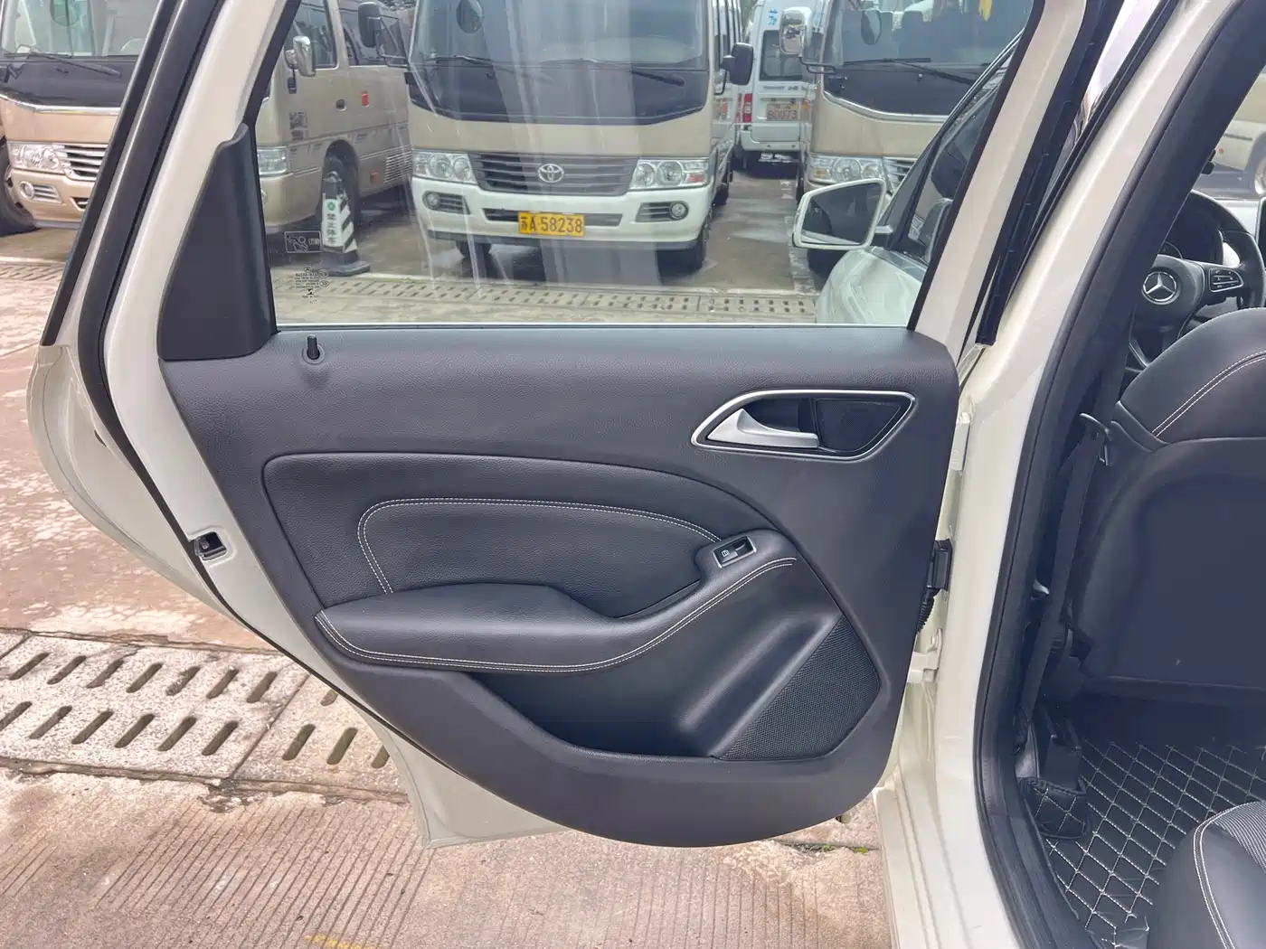 Mercedes-Benz B-Class 2015 B 200 Dynamic фото 10