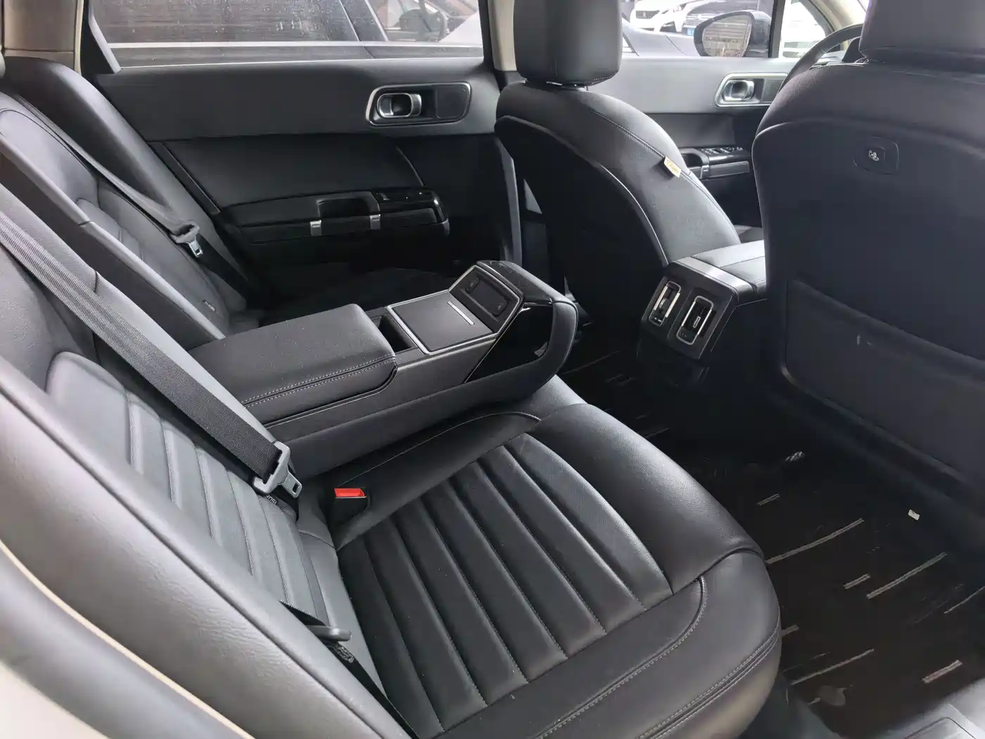 Citroën C6 2019 400THP ORIGINS Centennial Limited Edition фото 6