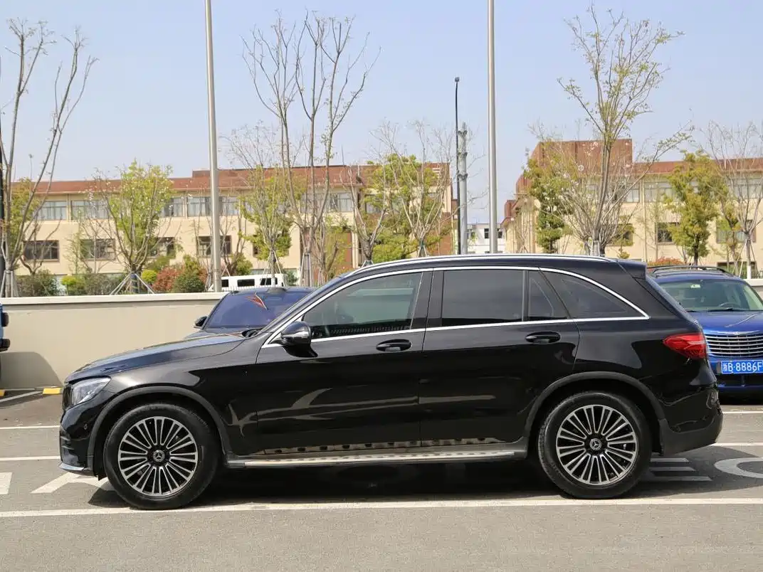 Mercedes-Benz GLC 2018 Facelift GLC 260 4MATIC Dynamic фото 19