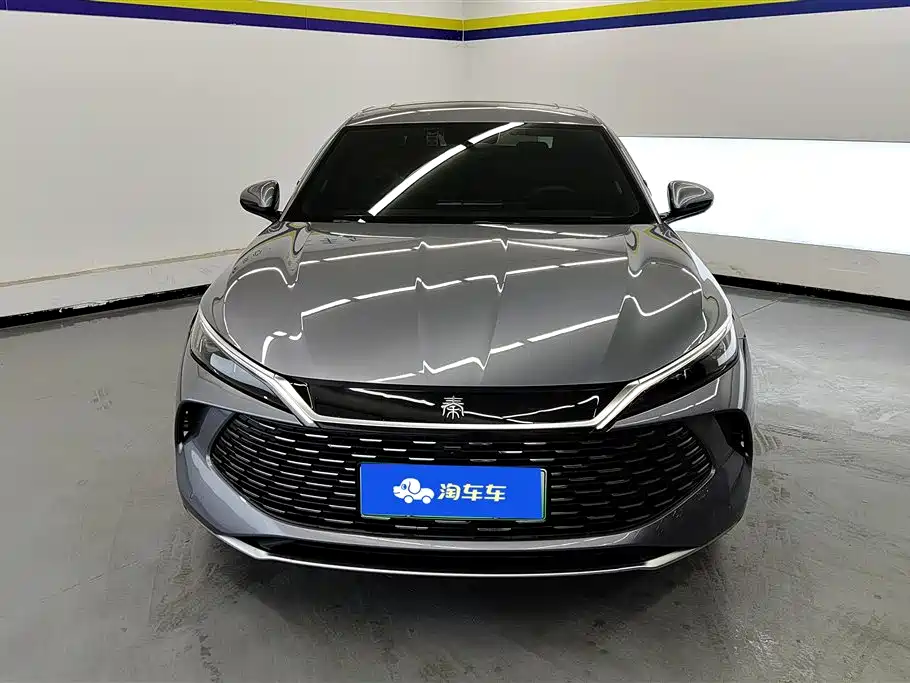 BYD Qin L 2024 DM-i 120KM Leading фото 2