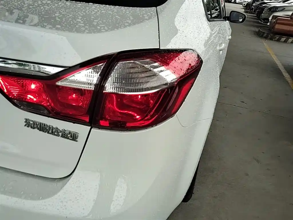 Kia K3 2017 1.6L Automatic 15th Anniversary Special GLS фото 8