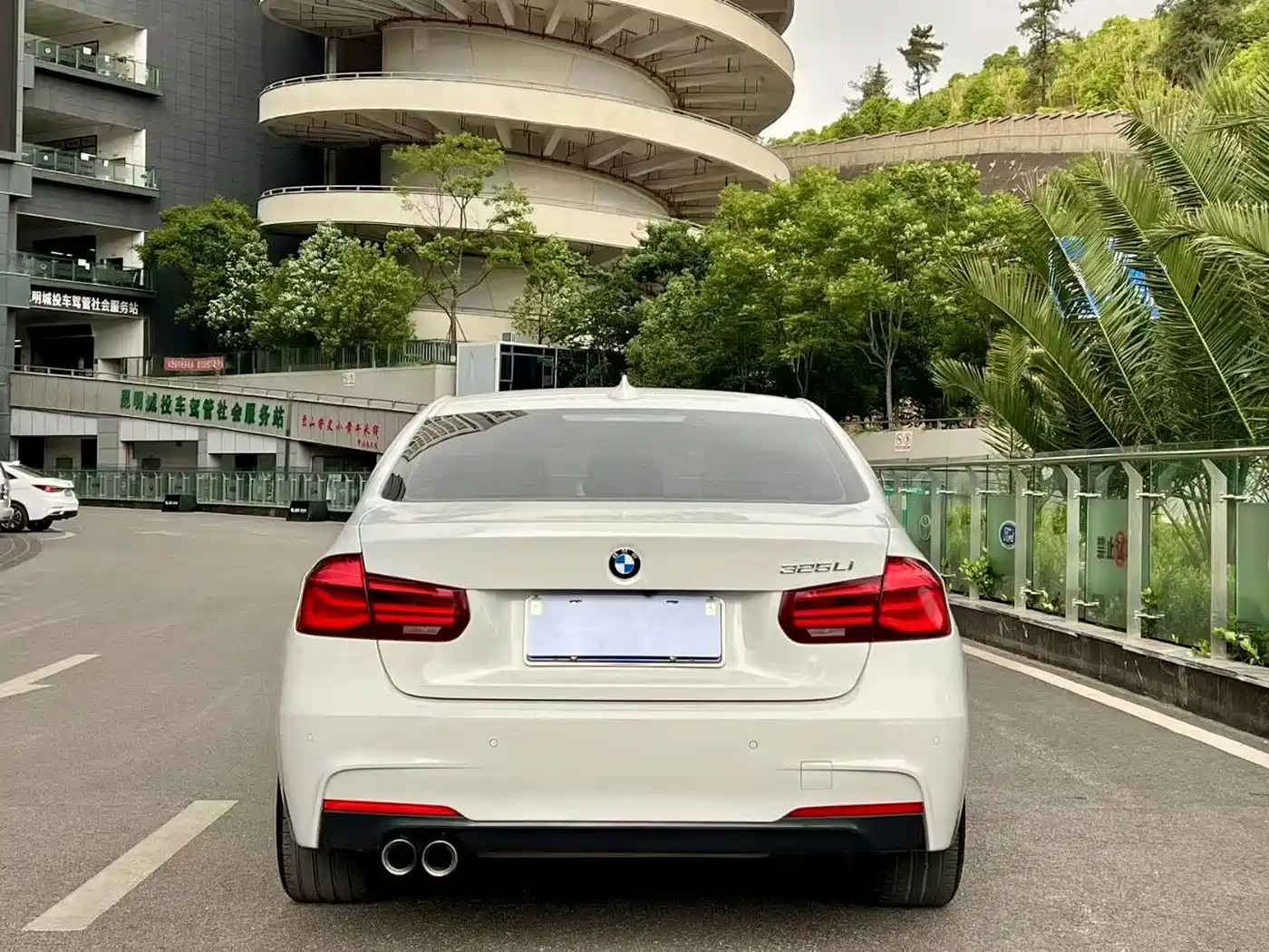 Фото 7 - BMW 3 Series