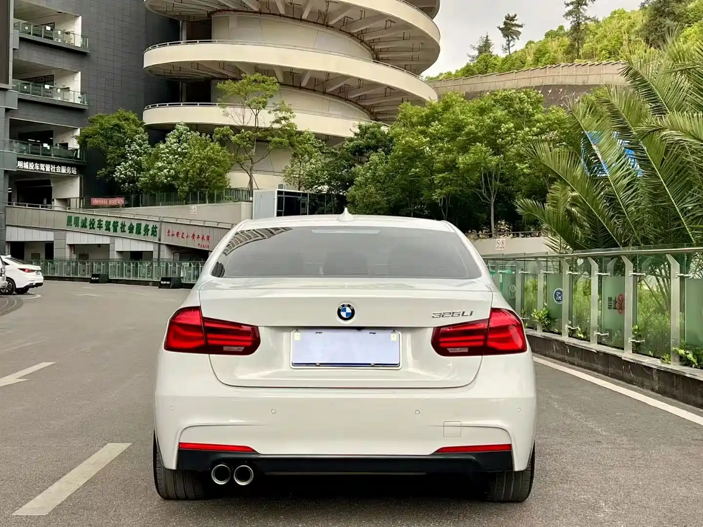 Фото 7 - BMW 3 Series