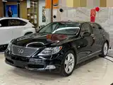 Фото 1 - Lexus LS