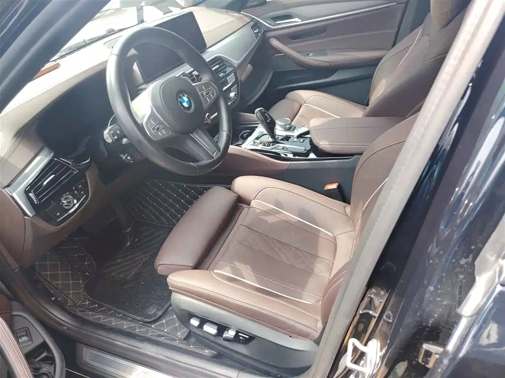 BMW 5 Series 2022 Model Third Facelift 530Li Premium M Sport Package фото 11