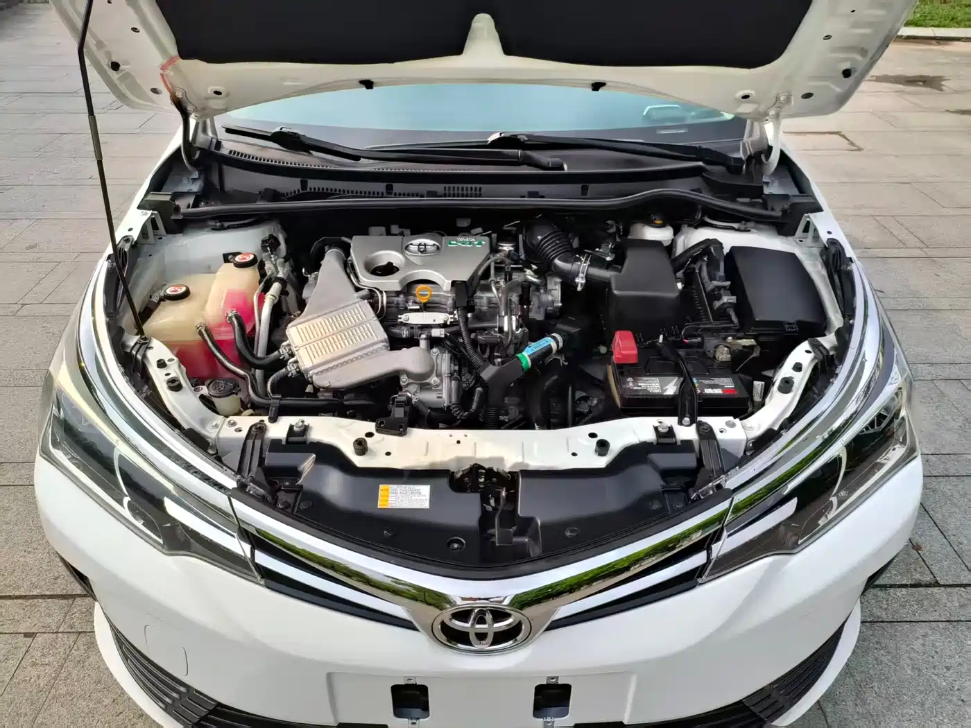 Toyota Corolla 2017 Facelift 1.2T S-CVT GL-i фото 19