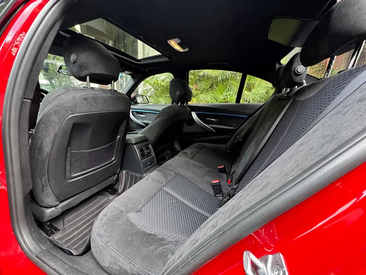 BMW 3 Series 2018 320i M Sport Package фото 10