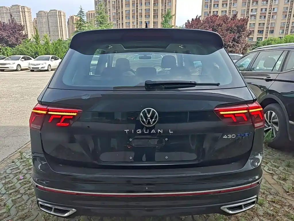 2026 Volkswagen Tiguan L PHEV