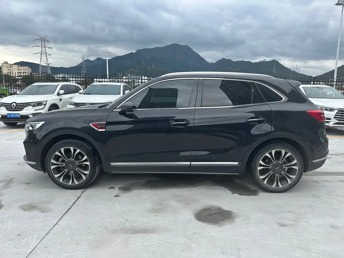 Hongqi HS5 2019 2.0T Smart Connect Enjoy 4WD Edition фото 18
