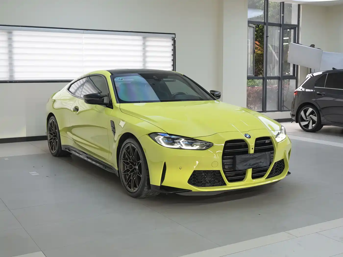 BMW M4 2022 M4 Coupe Thunder Edition фото 3