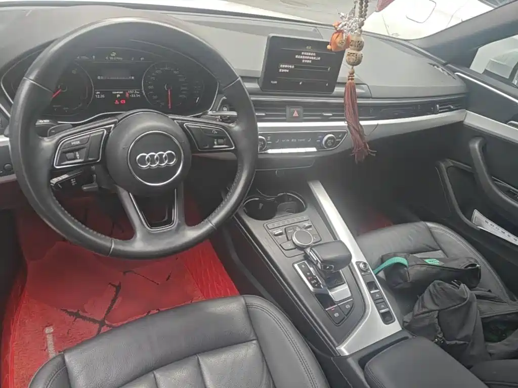 Фото 10 - Audi A5 (Import)