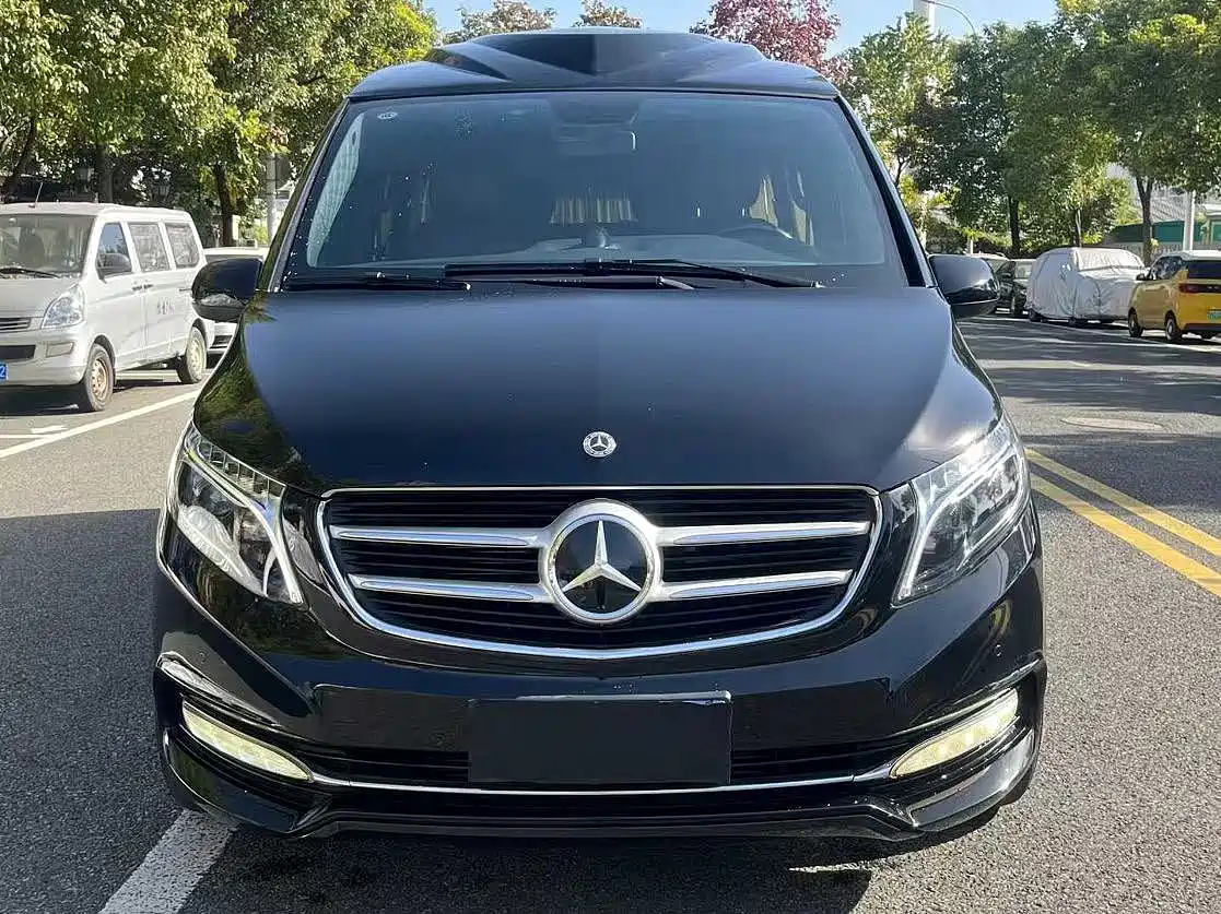 Mercedes-Benz Vito 2018 2.0T Elite 8-seater China V фото 2