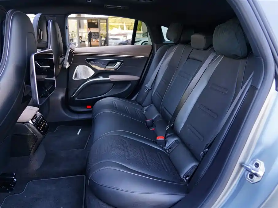 MERCEDES-BENZ EQS AMG