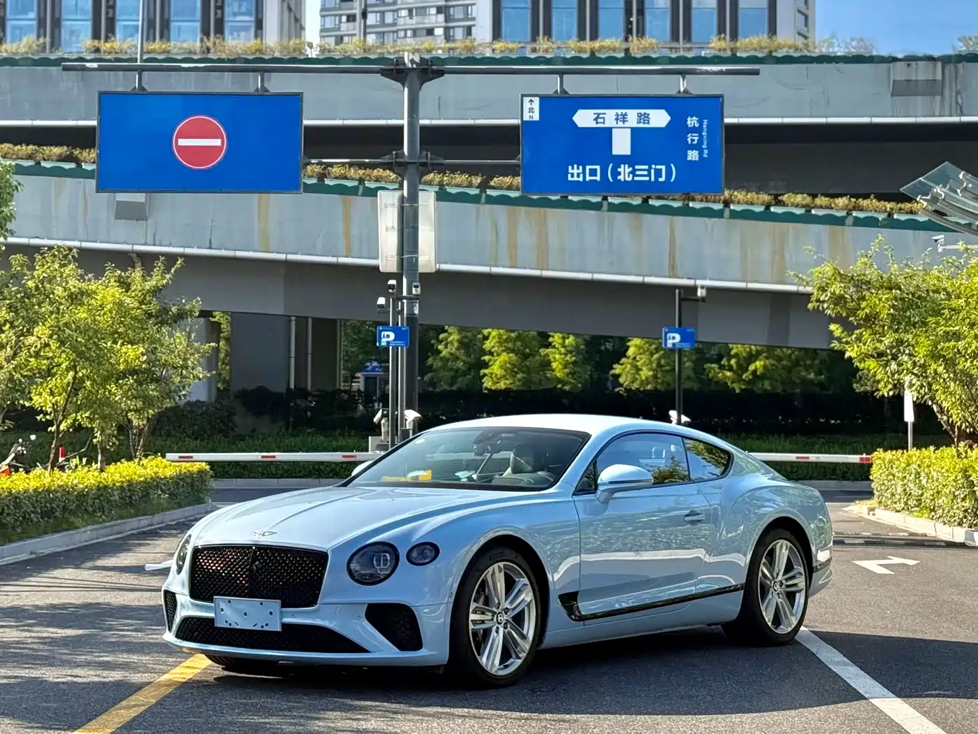 Bentley Continental 2023 2022 4.0T GT V8