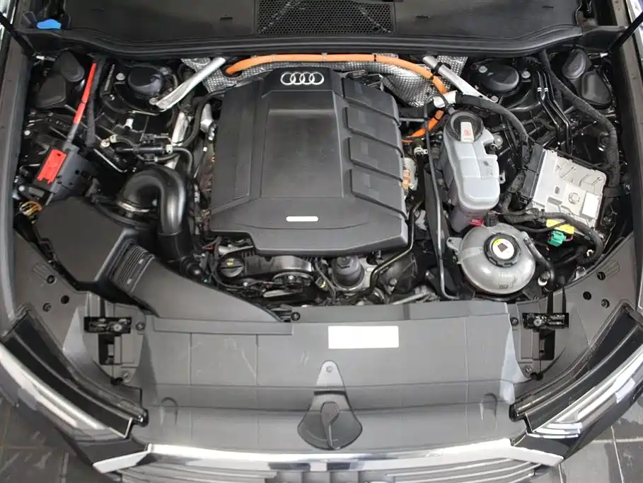 AUDI A6L NEW ENERGY