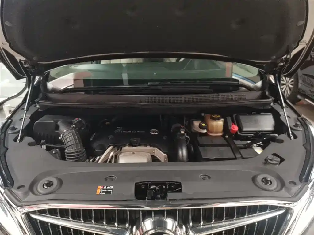 Buick GL8 2017 ES 28T Comfort Type China V фото 20